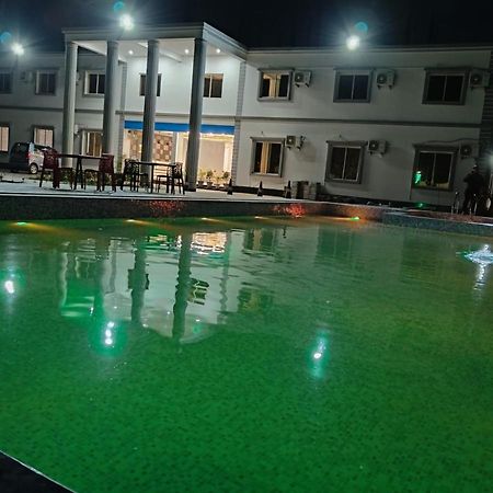 Hr Garden Hotell Deoghar Exteriör bild
