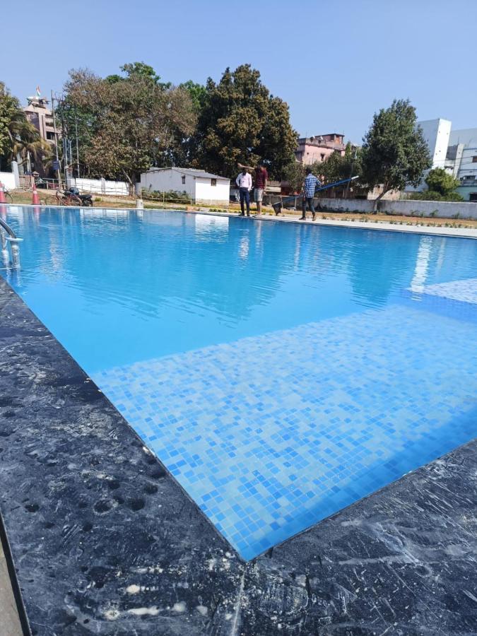 Hr Garden Hotell Deoghar Exteriör bild